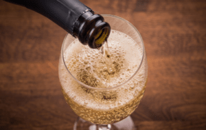 Réussir le service d’un vin effervescent